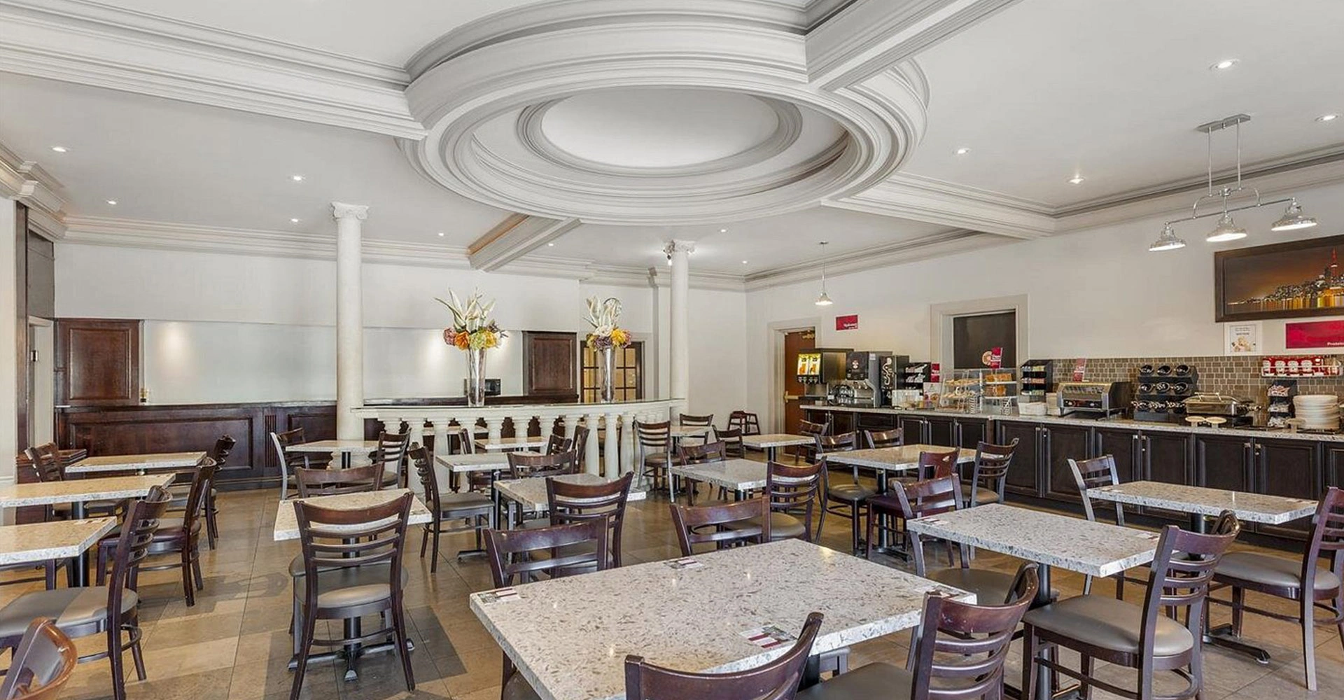 Breakfast Room