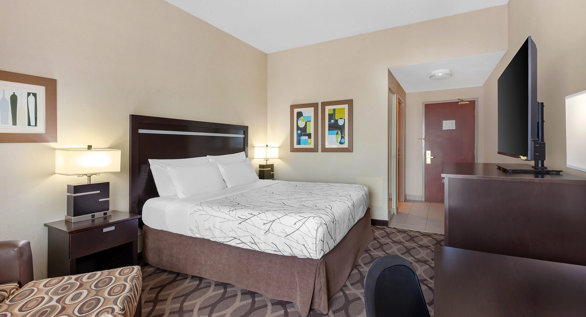 1 King Bed 2