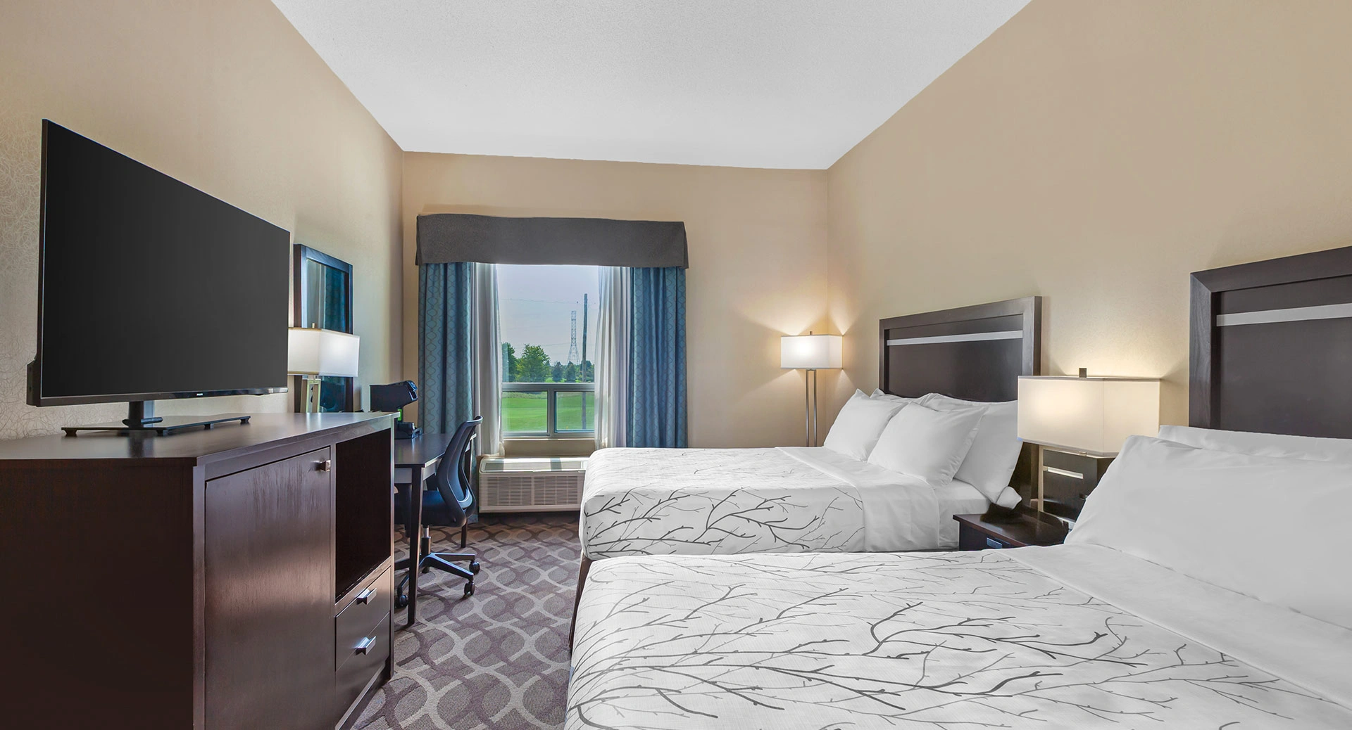2 Queen Beds 2